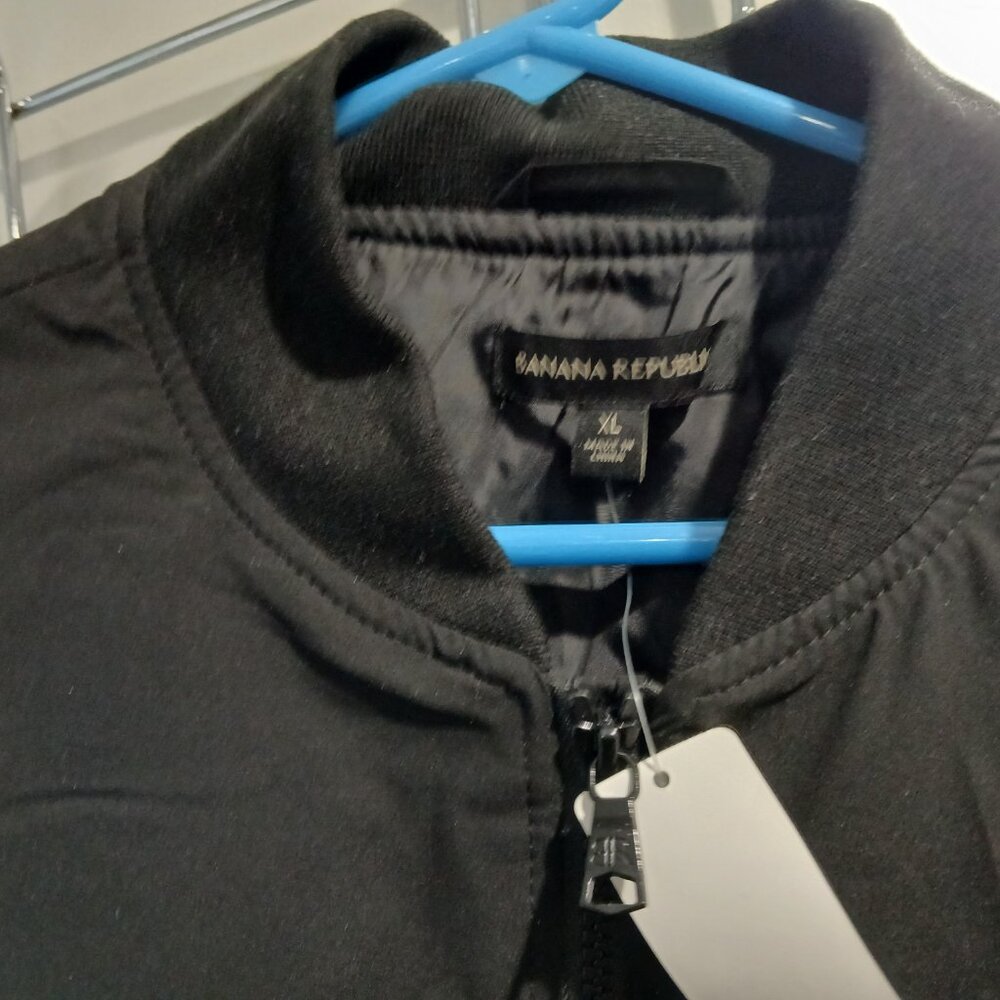 Men's Jacket - Picture 3 of 3